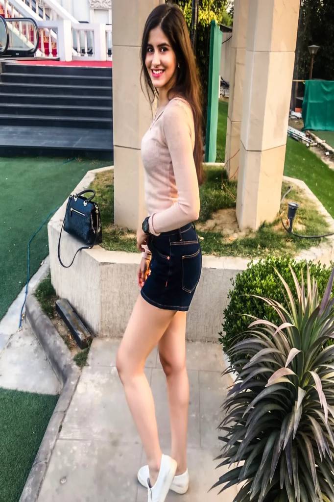 Inaya — profile photo, Nashik